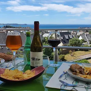 Apartment Appartement Erquy Bretagne Vue Mer Exceptionnelle Sur Les Hauts D'Erquy Au Calme ! 900 M Du Centre Ville Et Au Pied Du Gr34